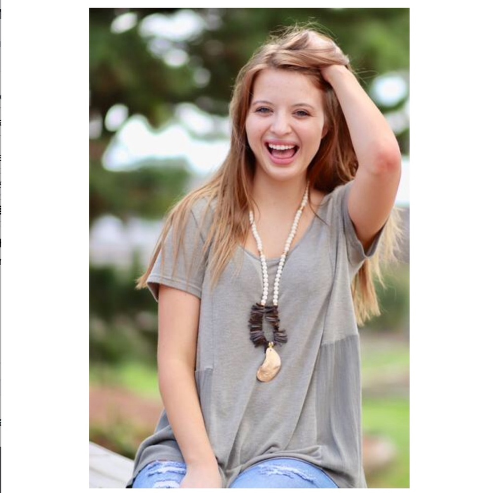 Palm Bead Oyster Shell Necklace